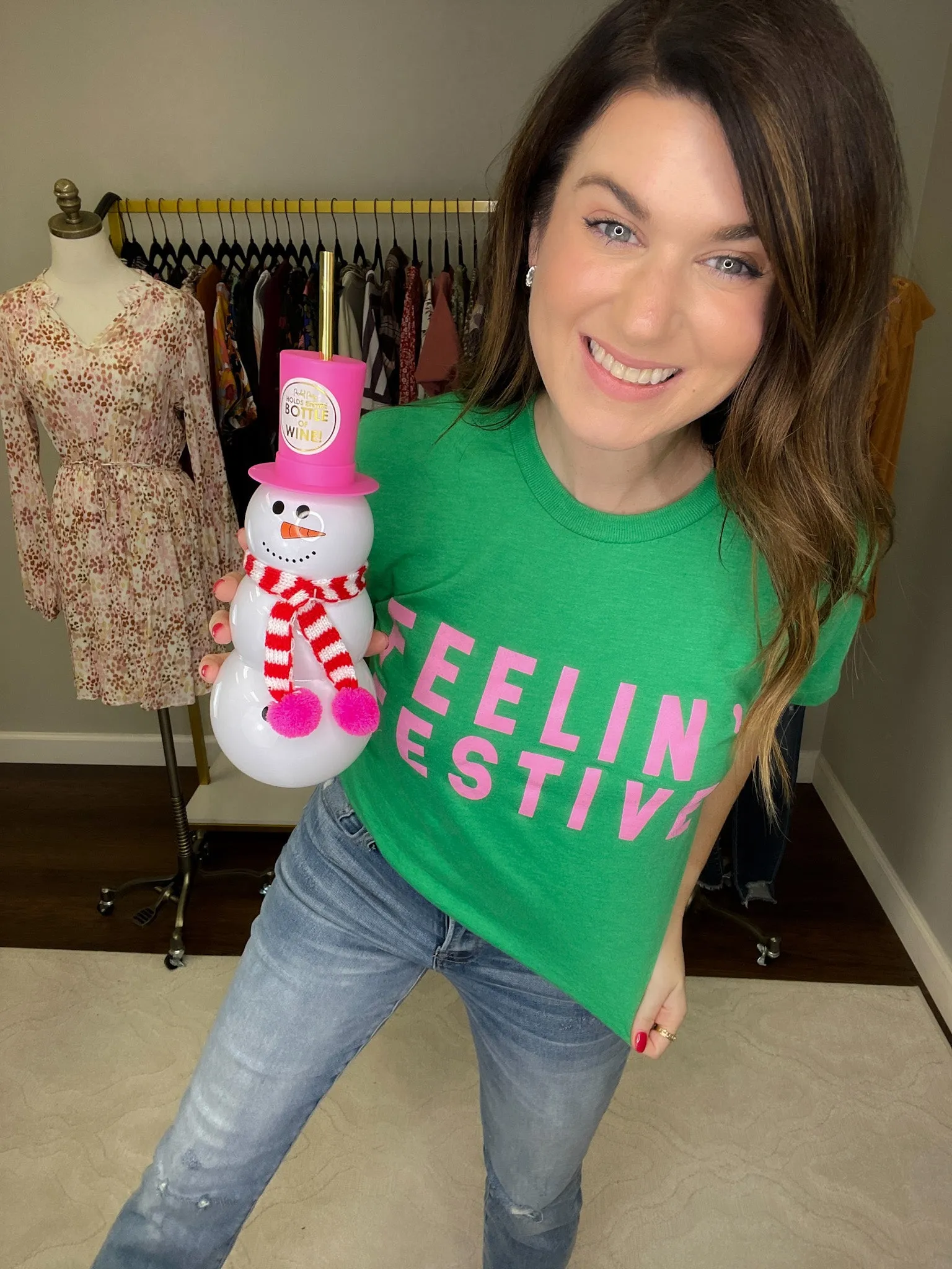 *BELLES & DOORBUSTER* Feelin' Festive Tee