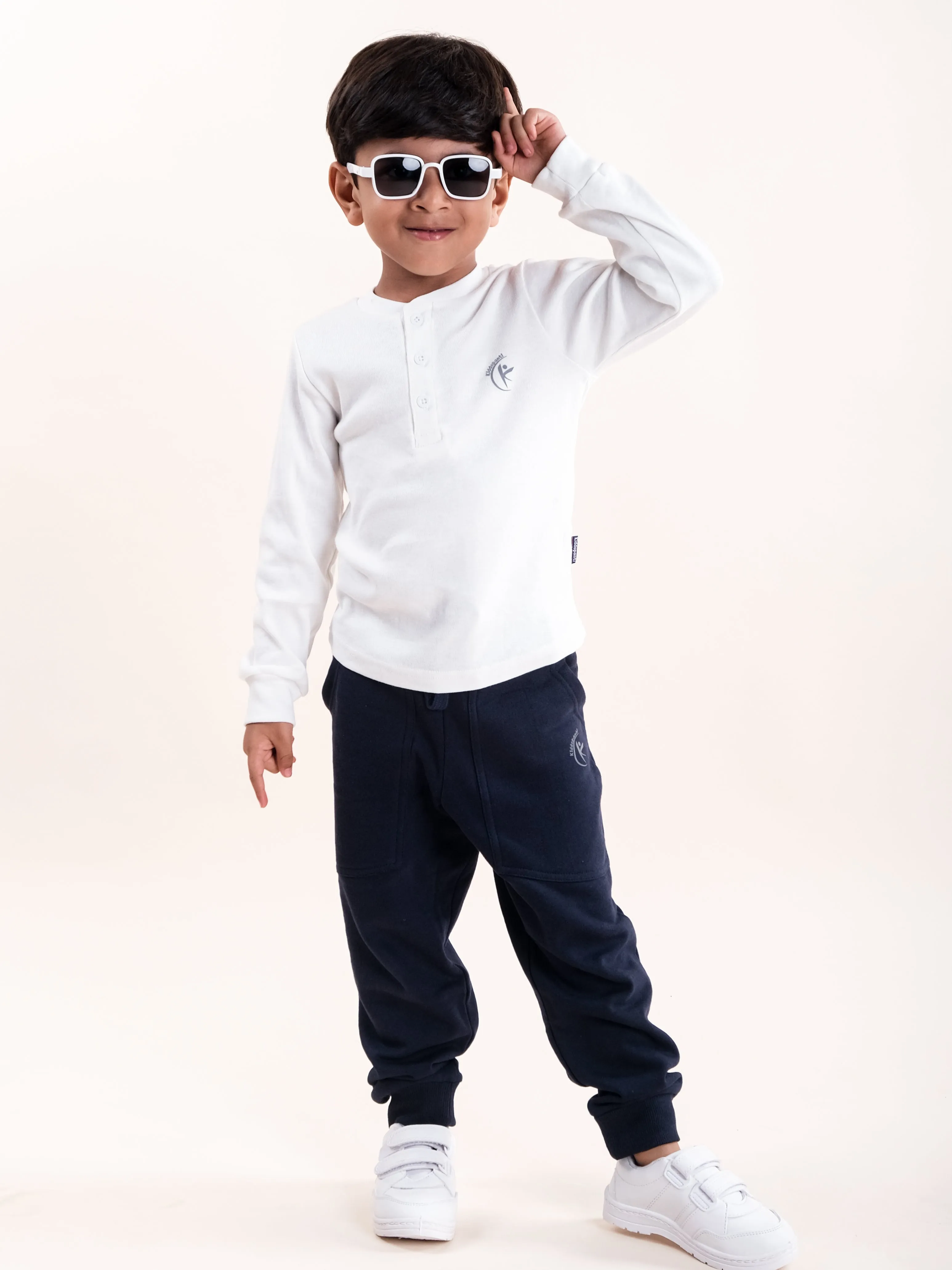 Boys Cotton Solid Full Sleeve Henley Neck Rib Tee With Fleece Track Pant Set