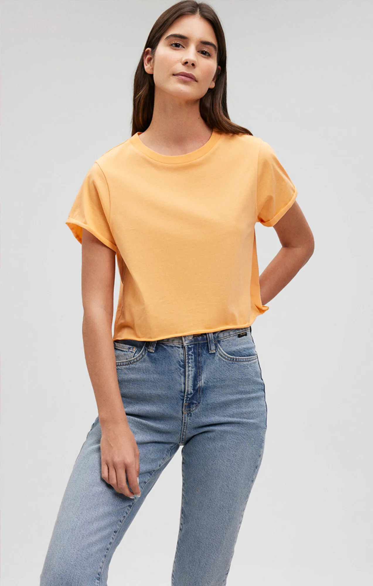 CROPPED CUT OFF T-SHIRT IN PAPAYA