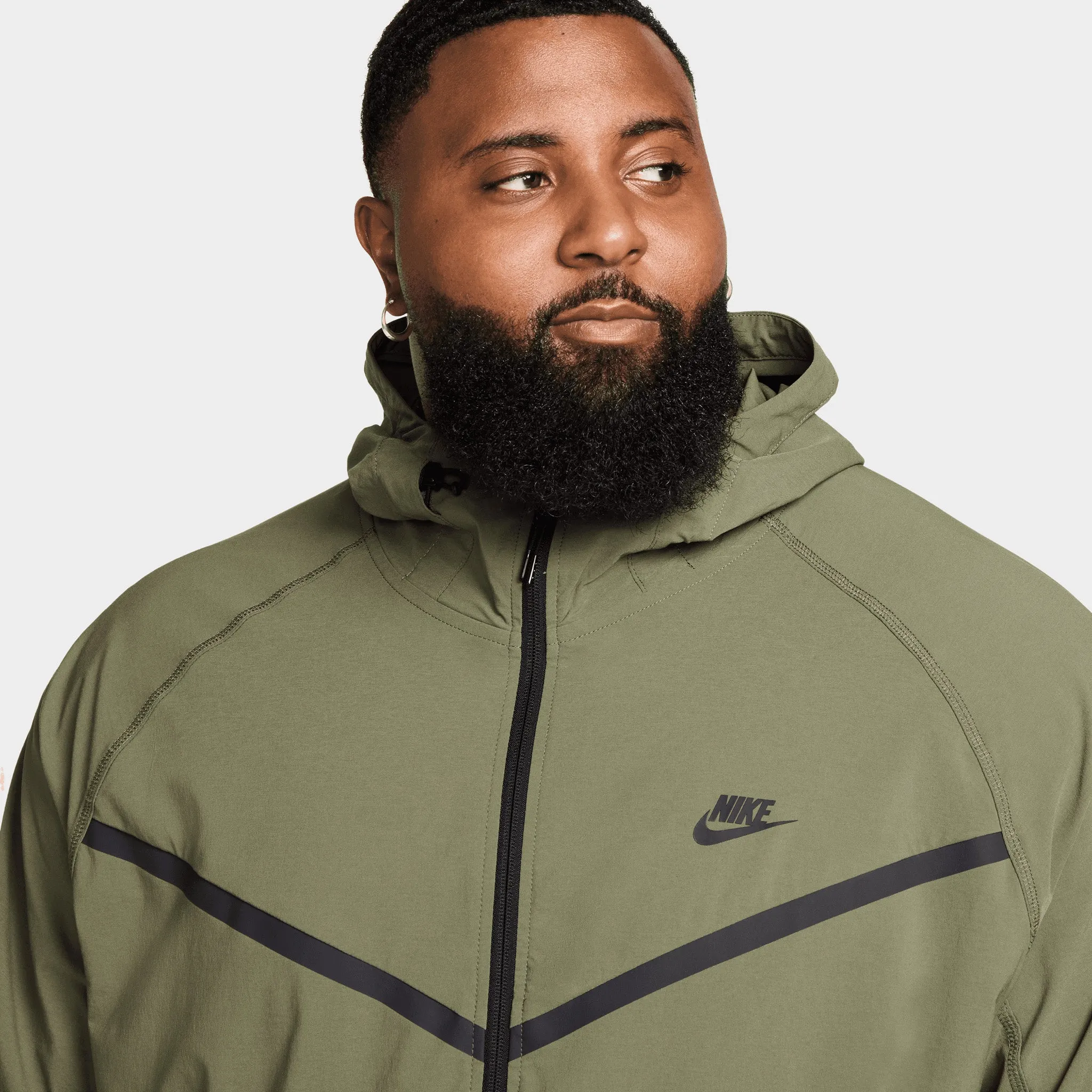 Nike Tech Woven Full-Zip Windrunner Jacket Medium Olive / Medium Olive - Black