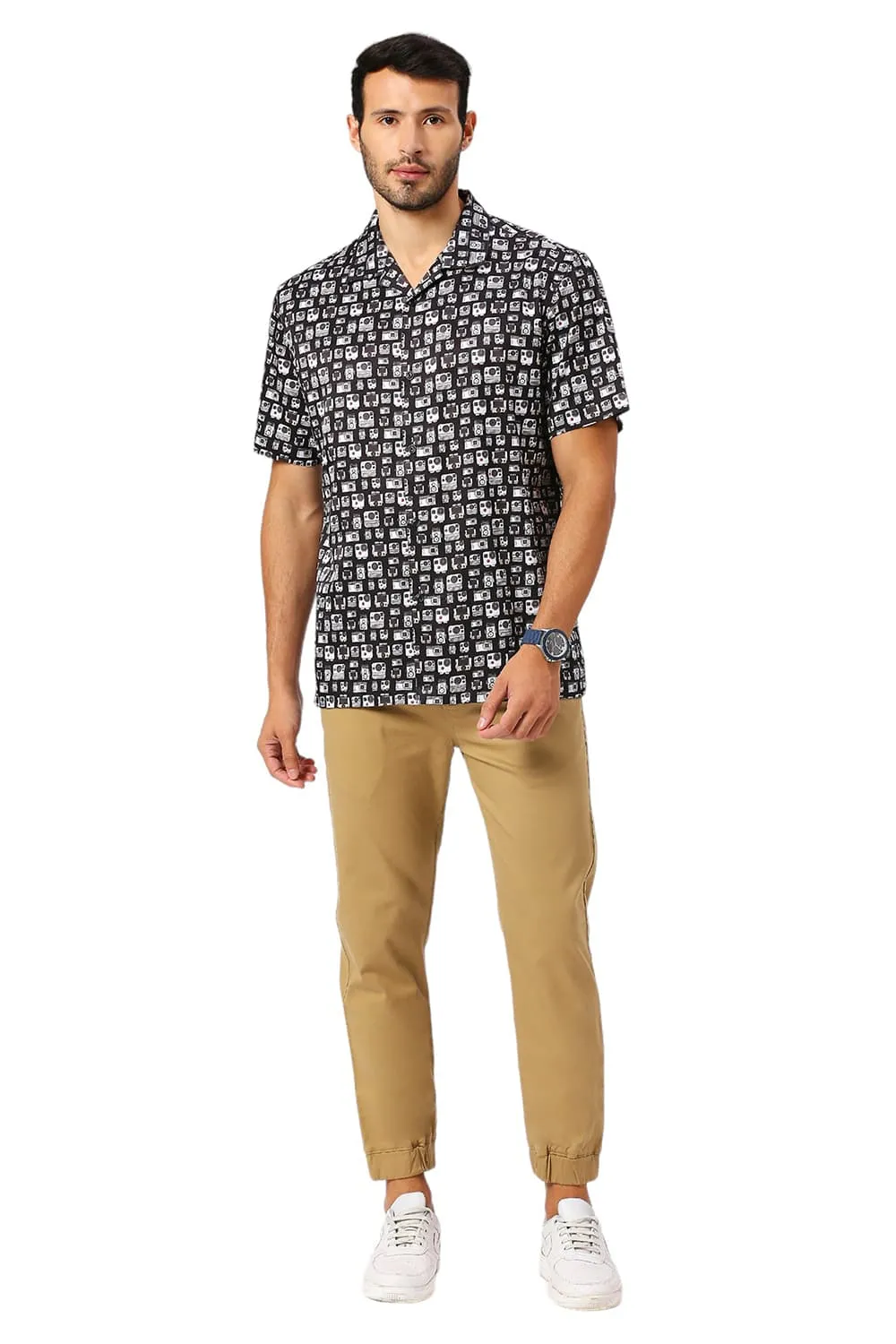 Relaxed Fit Polyester Stretch Twill Printed Halfsleeves Shirt