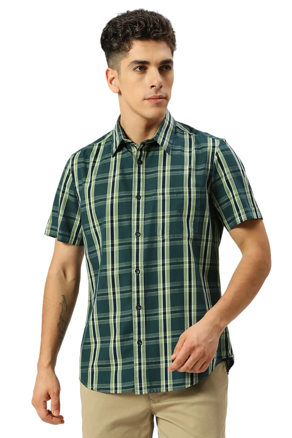 Slim Fit Cotton Cavalry Twill Checks Halfsleeves Shirt