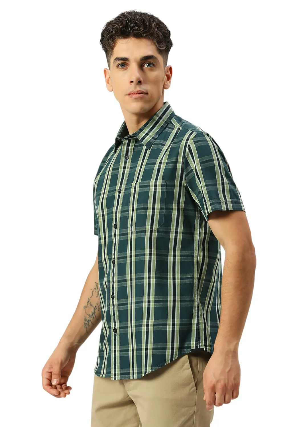 Slim Fit Cotton Cavalry Twill Checks Halfsleeves Shirt